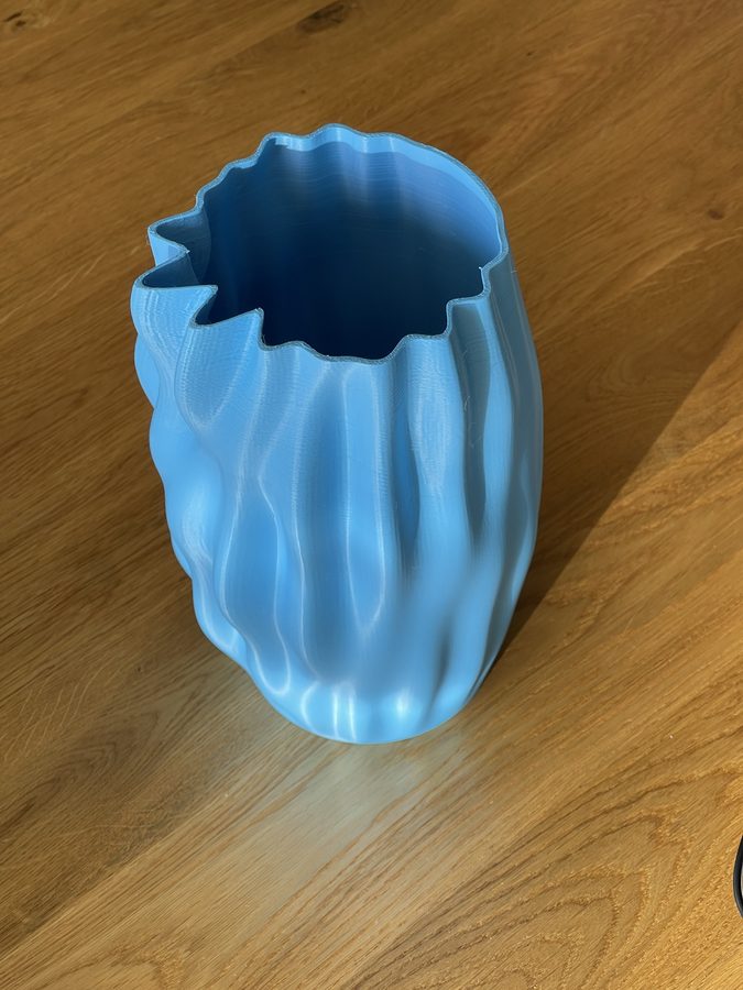 Close-up of the rippled flank of the printed vase